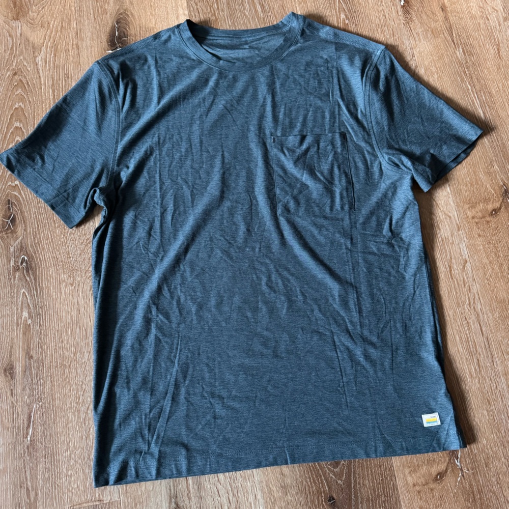 Vuori Men's Teal Strato V1059 Pocket Tee Size‎ S